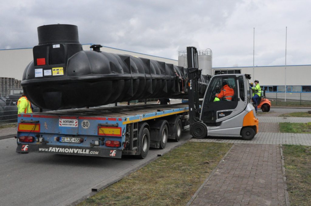 Unkompliziertes Verladen von Flachtank in Boizenburg