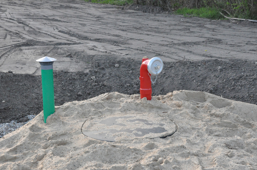 PE-Flachtanks mit geringer Einbautiefe und großem Volumen als Löschwasserbehälter